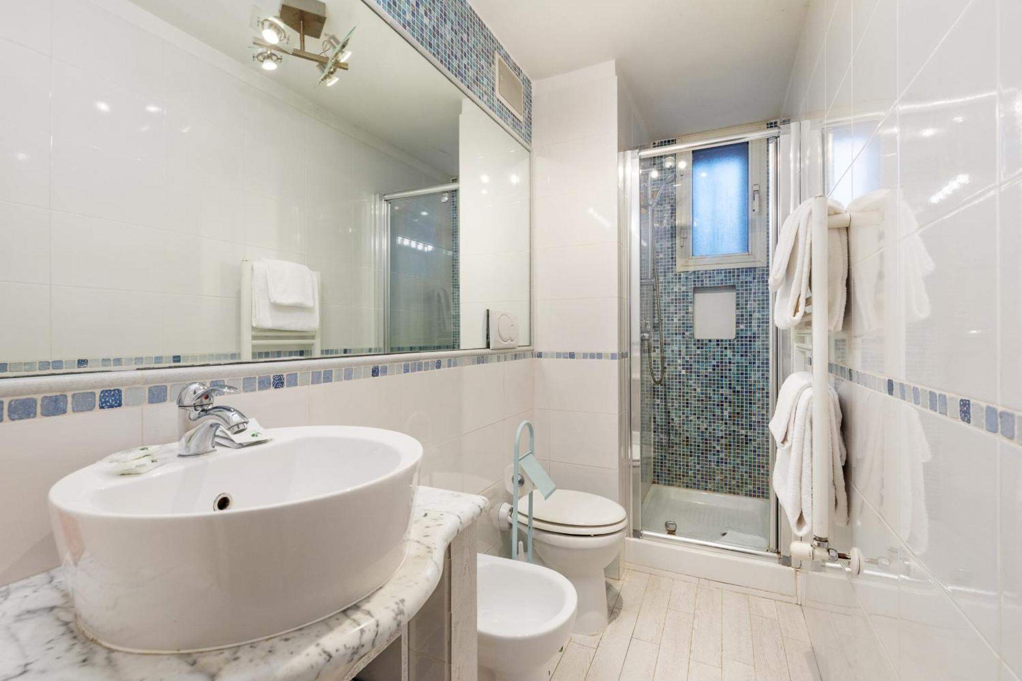 Termini Station Lightsome 3br Apartment