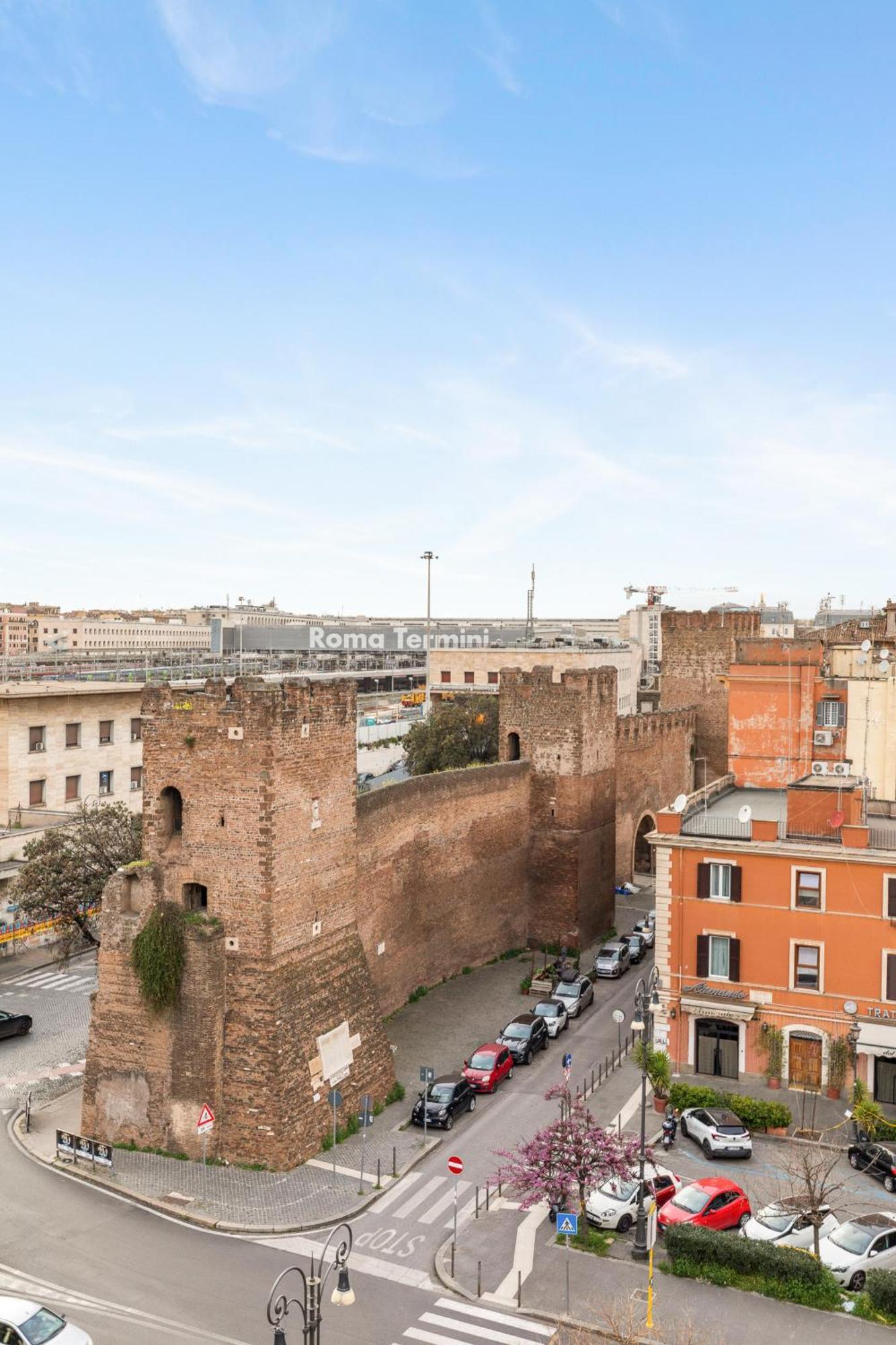 Termini Station Lightsome 3br Apartment