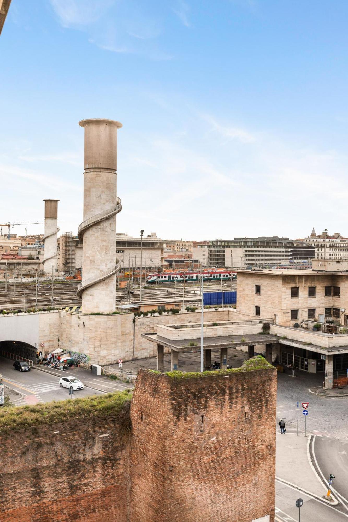 Termini Station Lightsome 3br *