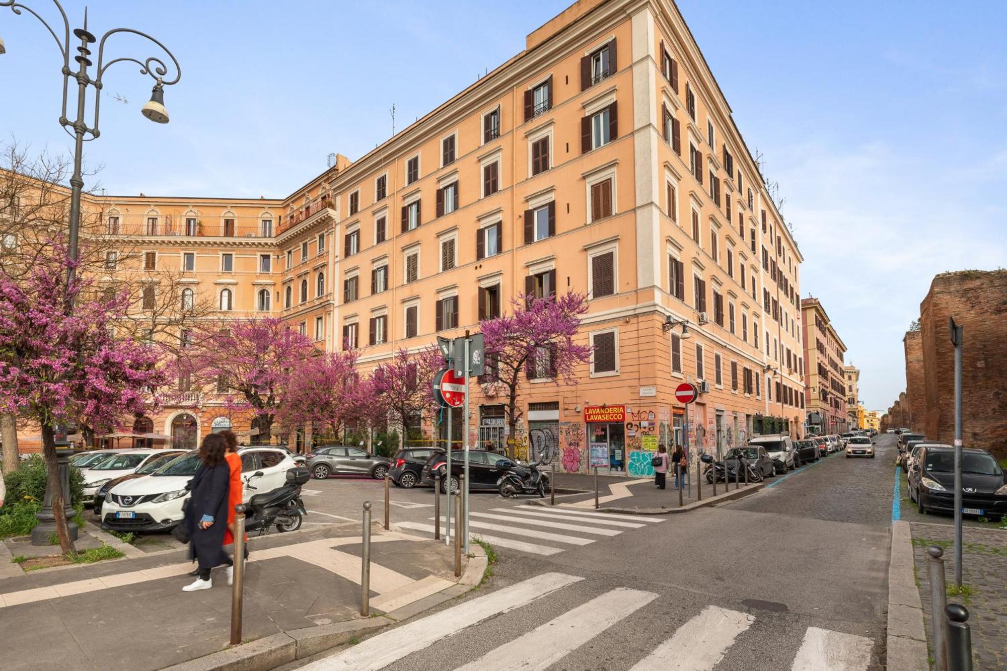 Apartment Termini Station Lightsome 3br Rom